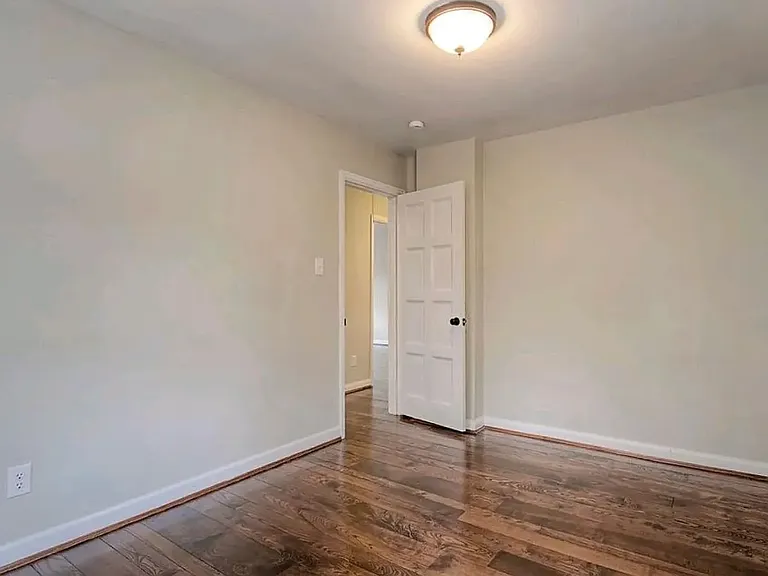 944 Ellison Ave #1 — Photo 9