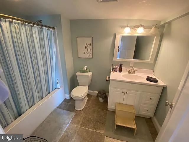 887 Centerville Rd — Photo 28