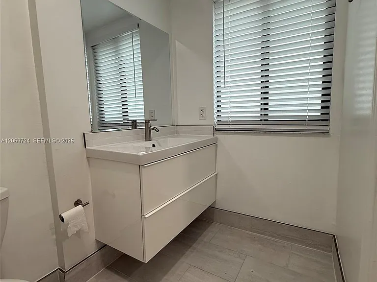 10672 SW 79th Ter — Photo 19