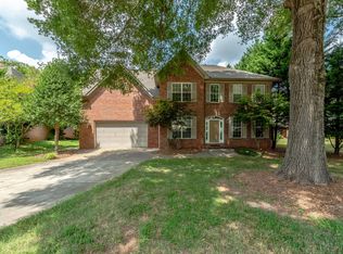 9318 Joines Dr, Matthews, NC 28105