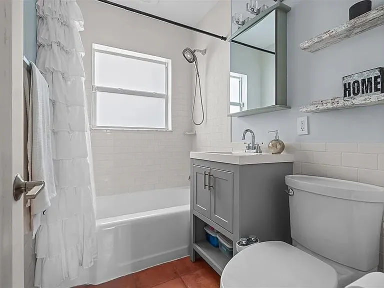 Main House Bath