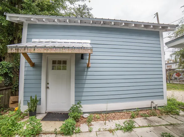 101 NW 7th Ter #10, Gainesville, FL 32601