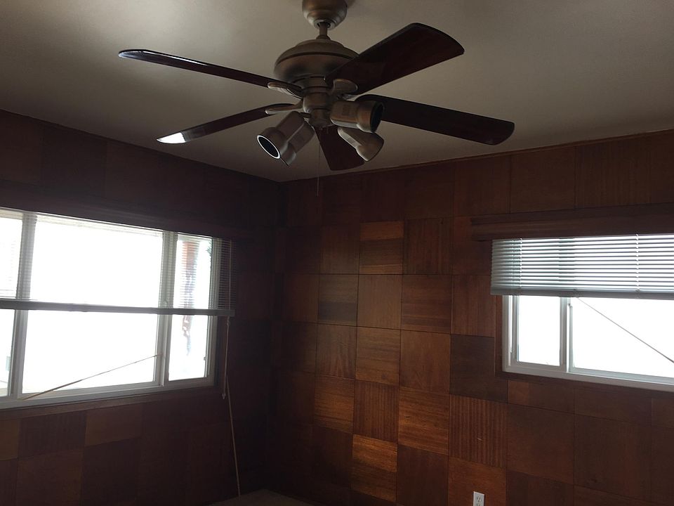 2nd image of 1217 Electric Ave