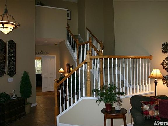 3rd image of 1848 Olvera Dr