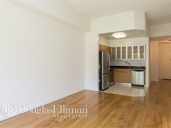 4th image of 17836 Wexford Ter APT 4A