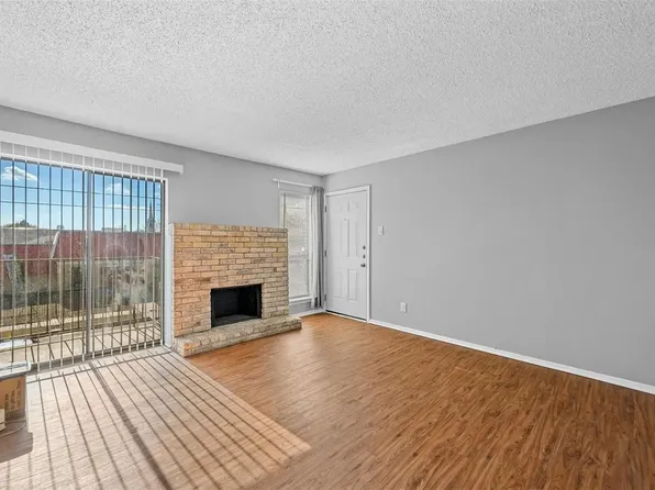 1810 N Garrett Ave APT 206, Dallas, TX 75206
