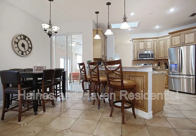 413 Marlberry Leaf Ave — Photo 8