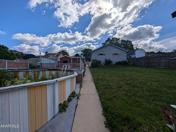 5th image of 1603 Springhill Rd