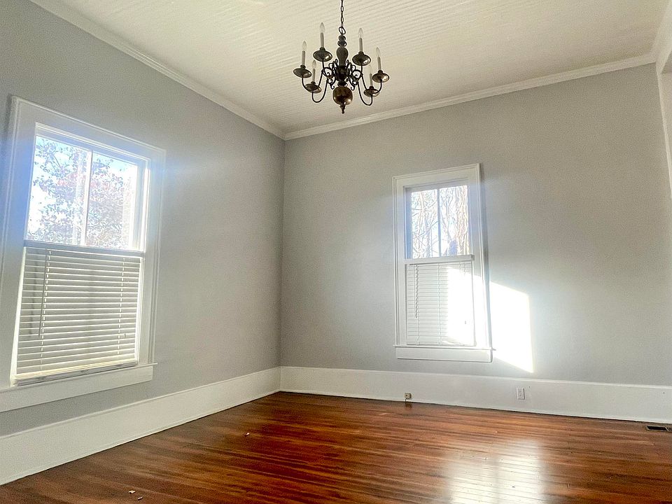 110 N Main Ave, Sylacauga, AL 35150 MLS 1327983 Zillow