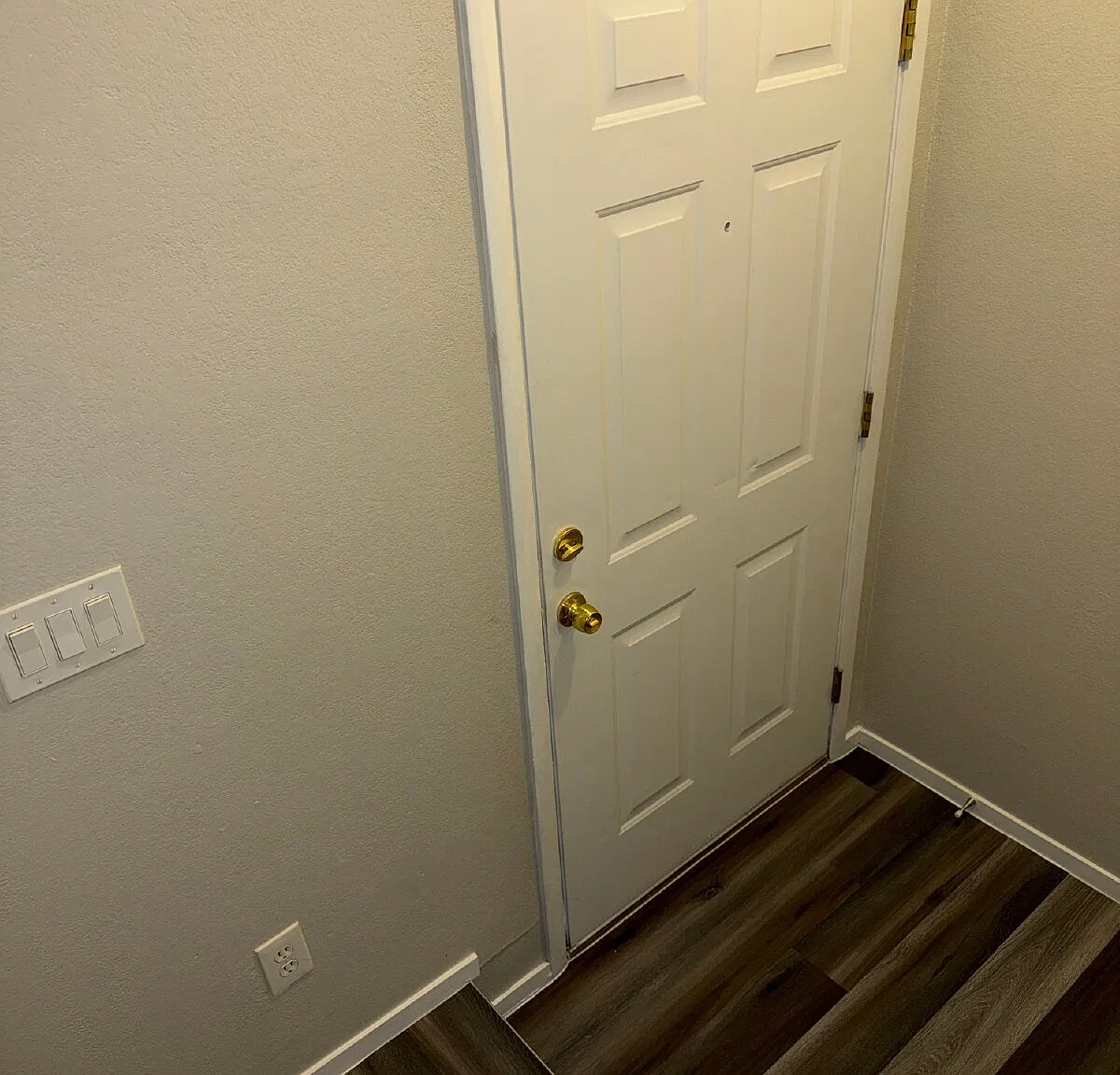 2 bed, 2.0 bath, 1079 sqft, $1,473 — Photo 3