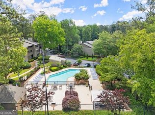 206 River Mill Cir, Roswell, GA 30075