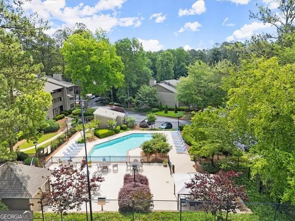 206 River Mill Cir, Roswell, GA 30075