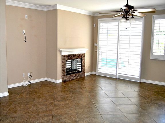 5th image of 6492 Marigold St