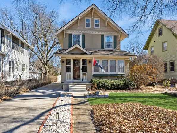 1311 42nd St, Des Moines, IA 50311