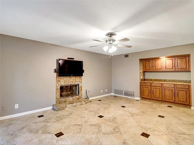 76871 Castle Ct — Photo 10