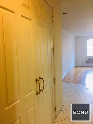 Rented by Bond New York | media 6