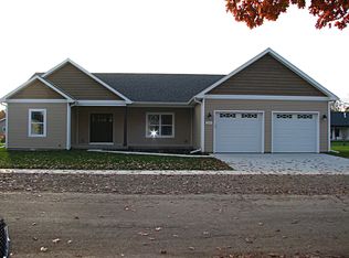 204 N Indiana St, Tuscola, IL