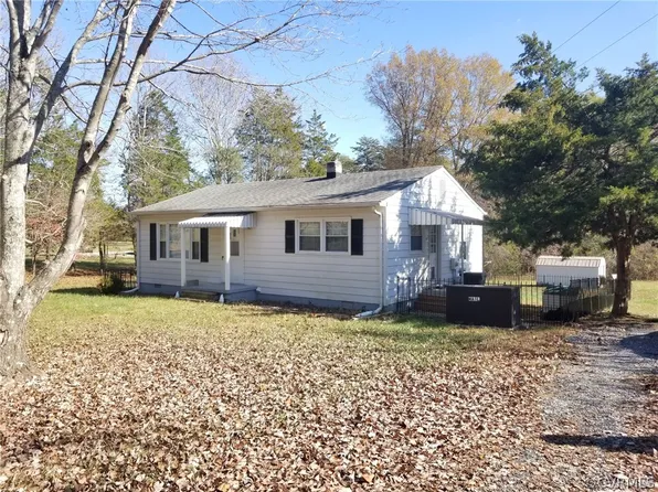 37 Echo Ln, Farmville, VA 23901