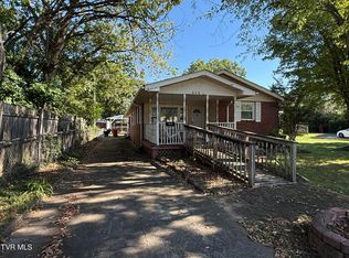 602 Montgomery St, Johnson City, TN 37604