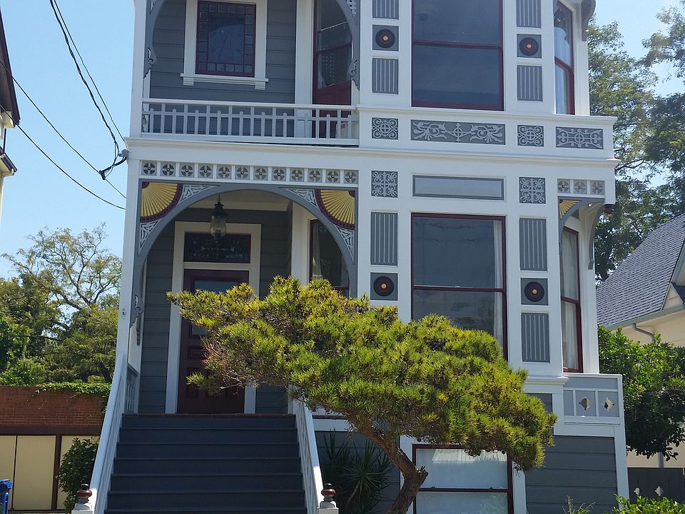 2nd image of 1616 Lafayette St