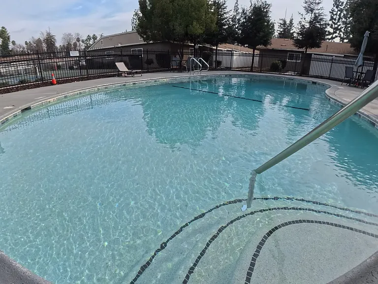 Sierra Meadows — Photo 10