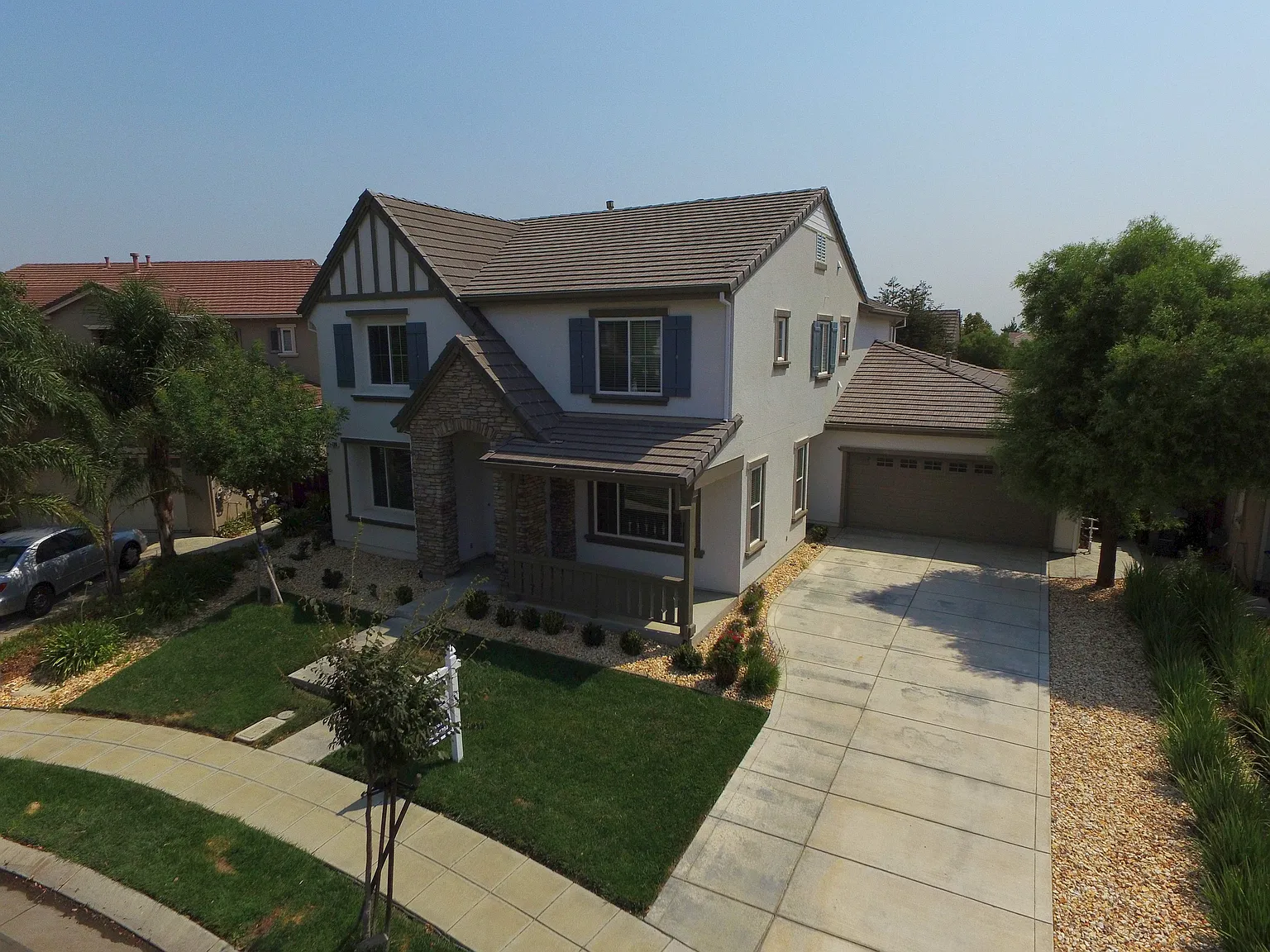 700 Corinne St photo 1
