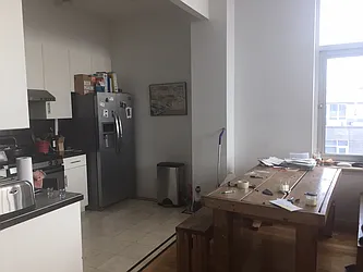 Rented by R New York