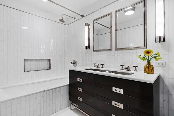 Rented by Douglas Elliman | media 23