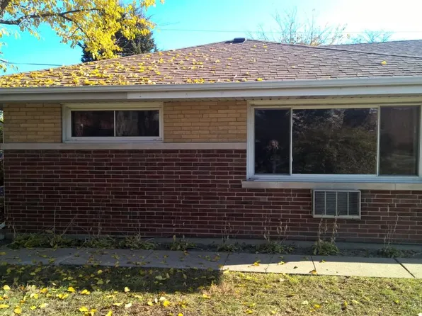 2325 S 17th Ave APT 1, North Riverside, IL 60546