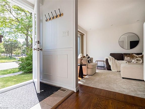 5th image of 111 Larch St