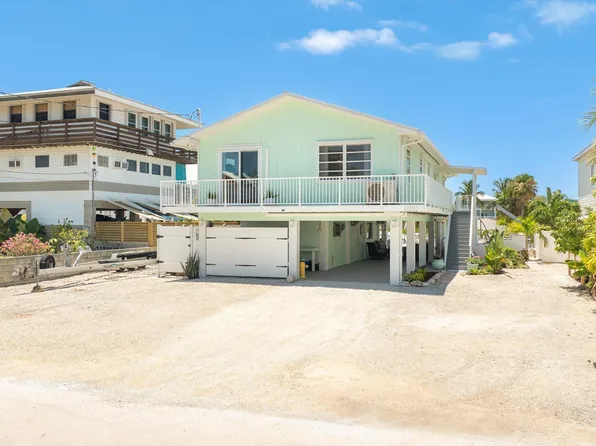 27360 Saint Croix Ln, Ramrod Key, FL 33042