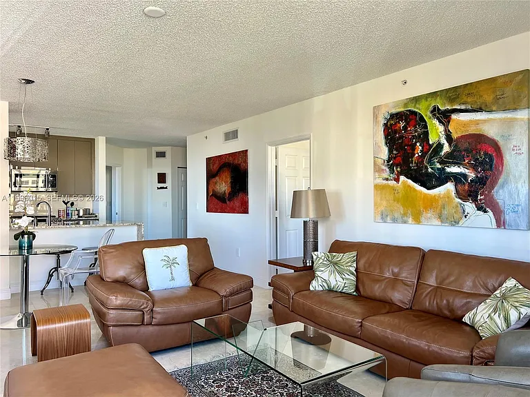 651 Okeechobee Blvd #811 — Photo 5
