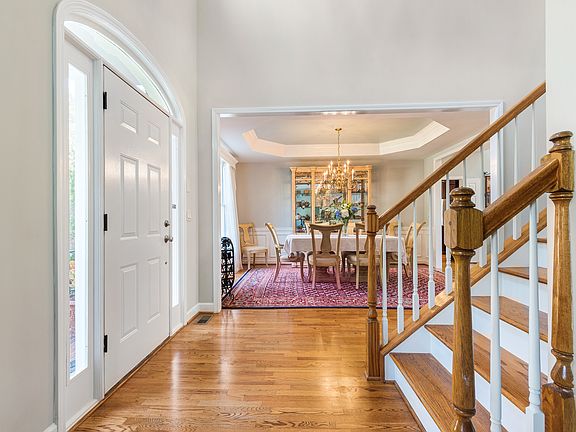 2nd image of 2966 Nestle Creek Dr