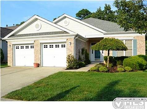 4th image of 57 Oakmont Ln