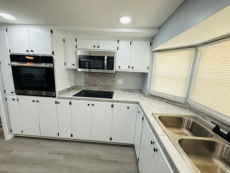 4851 W Gandy Blvd #B7-L27 — Photo 9