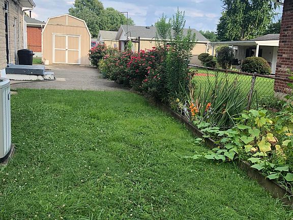 2nd image of 2520 McGee Dr