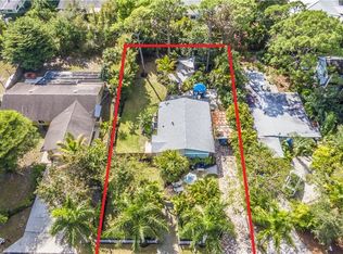 732 Myrtle Ter, Naples, FL 34103