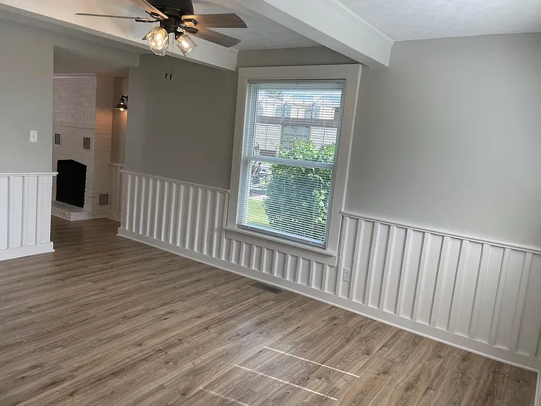 218 S Perry St — Photo 22