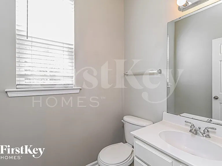 1905 Arbor Crest Ct — Photo 17