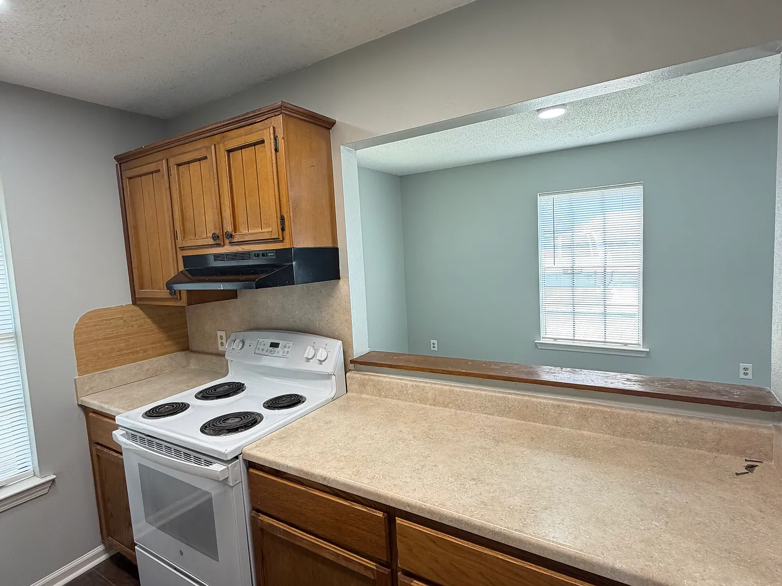 2 bed, 1280 sqft, $1,275 — Photo 4