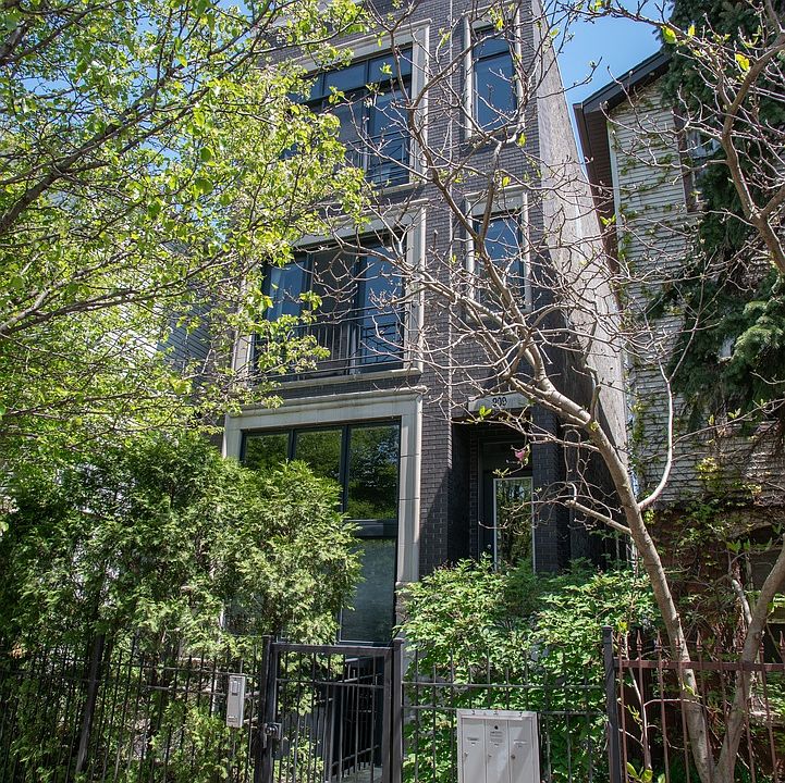 1st image of 909 N Honore St #3