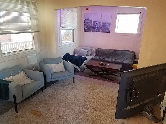 1123 University Apt. A - living room into dining room