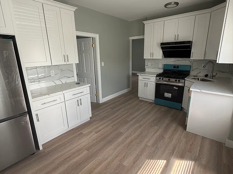24 Westford St #2 — Photo 8