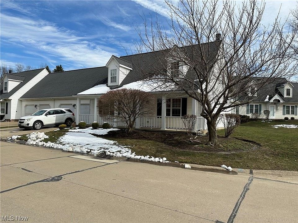 2nd image of 313 Chesapeake Cv #U