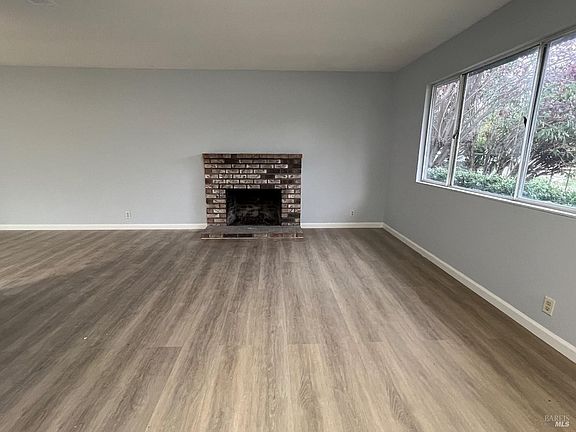 2nd image of 200 Pembroke Dr