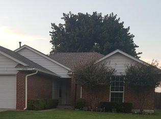12301 NW 3rd St, Yukon, OK 73099
