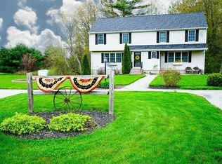 38 Sullivan Blvd #A, Oxford, MA 01540