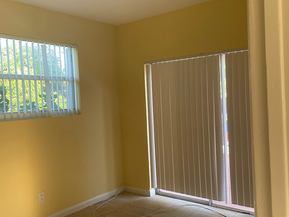1st image of 14 NW 169th St #2