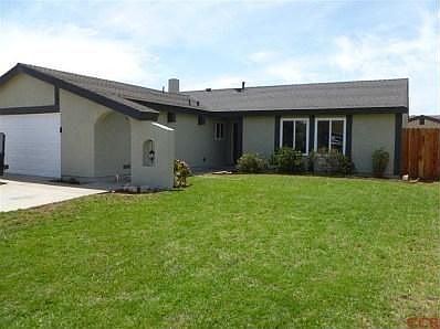 1st image of 1014 Rosewood Dr