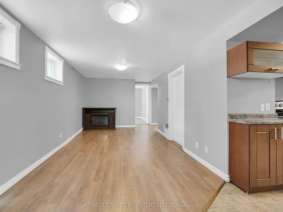 35 Miles St #2